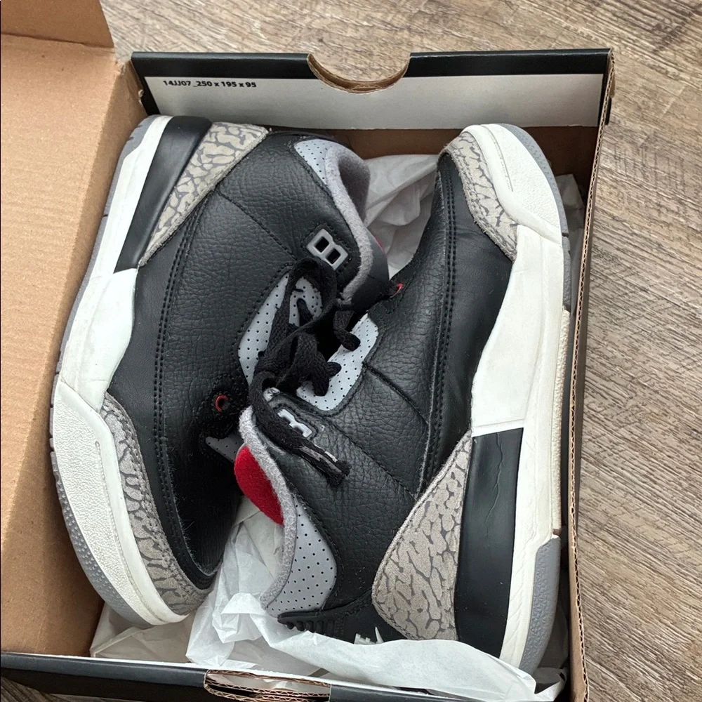 Jordan Kids Black and Gray Sneakers - Picture 16 of 16